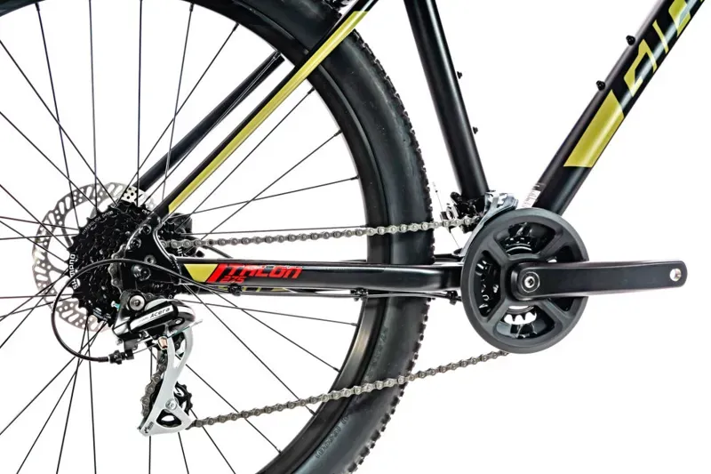 2020 Giant Talon 3 Hardtail Mountain Bike in Black-4