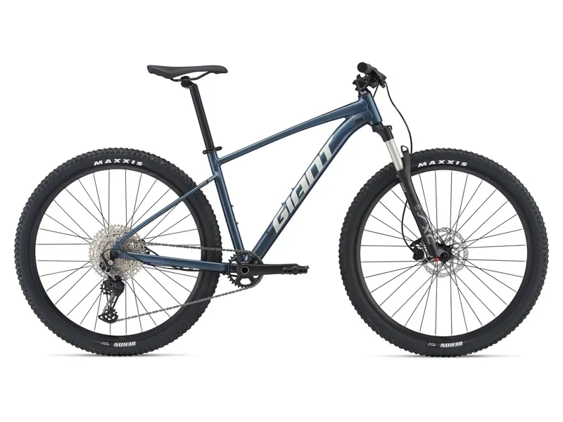 2021 Giant Talon 29 0 Disc Mountain Bike in Blue