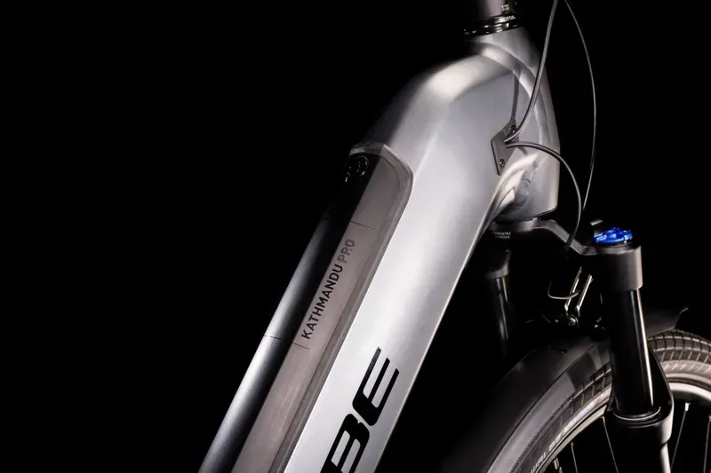 2022 Cube Kathmandu Hybrid Pro 625 Electric Bike in Grey-4