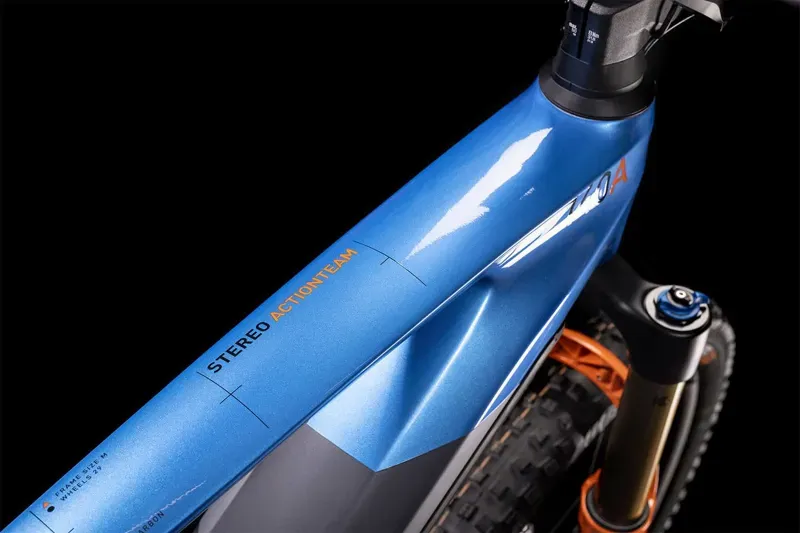 Cube Stereo Hybrid 140 Hpc 750 2022 action Medium-5