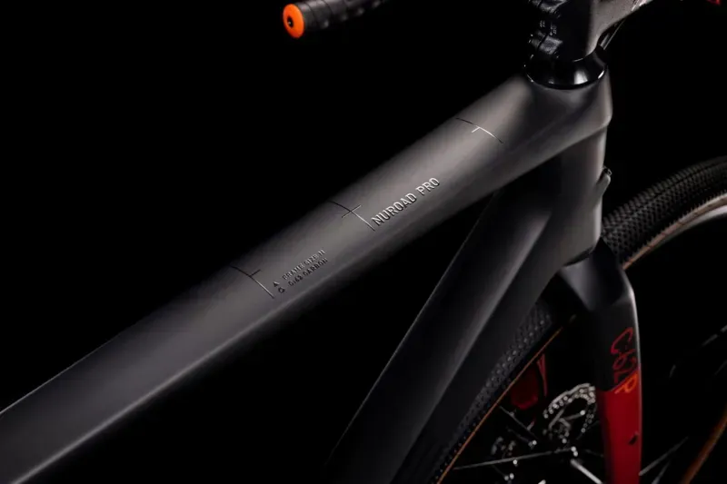 Cube Nuroad c:62 Pro 2022 carbon/red Small-4