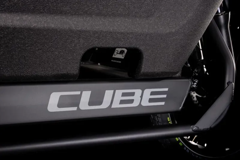 2022 Cube Cargo Hybrid 500 eBike in Grey-1