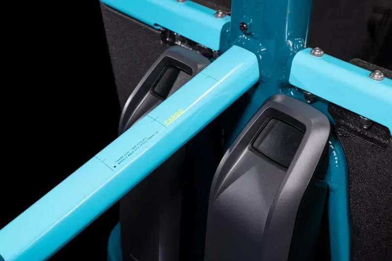 2022 Cube Cargo Hybrid 500 eBike in Blue-6