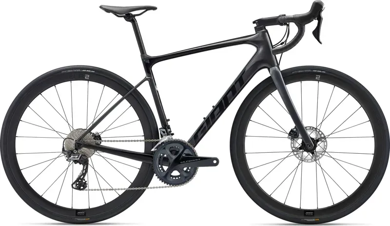 Giant Defy Advanced Pro 2 Ultegra Carbon Road Bike in Black Chrome